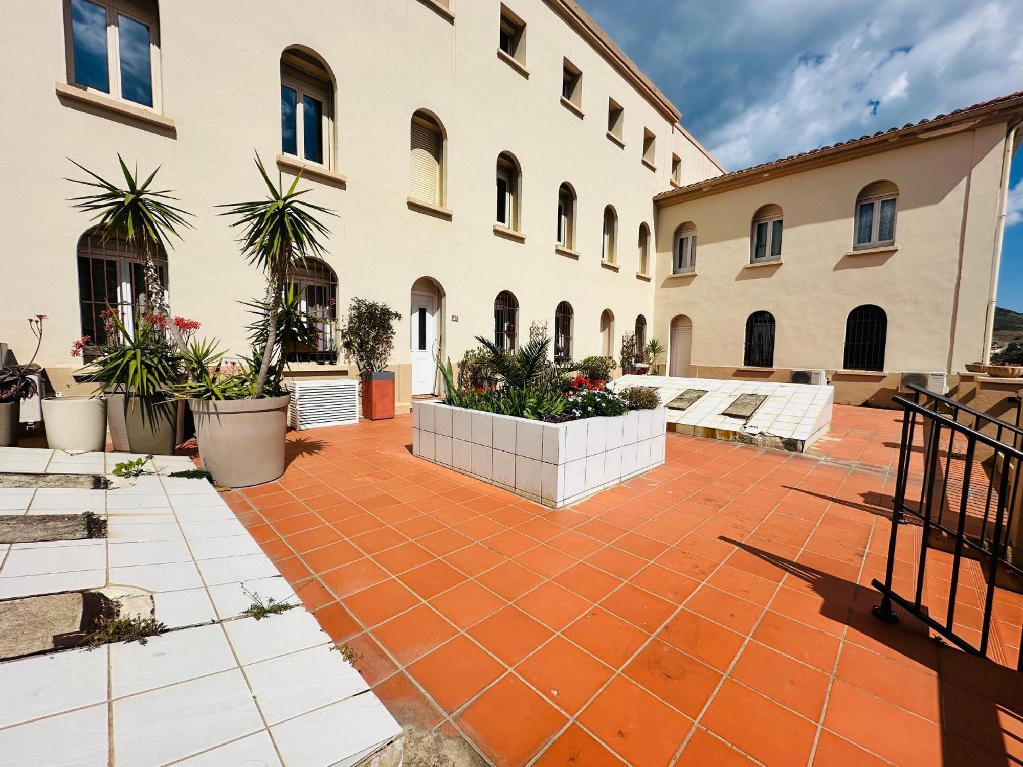Appartement En Duplex 4 Couchages Au Coeur De Port-Vendres, Face A La Place De L'Obelisque - Fr-1-309-337 Port Vendres ภายนอก รูปภาพ